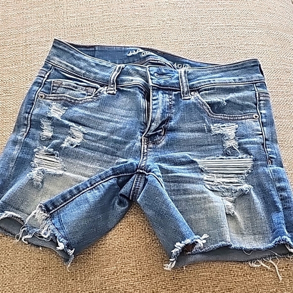 American Eagle Outfitters Super Super stretch sz 4 - Picture 1 of 6